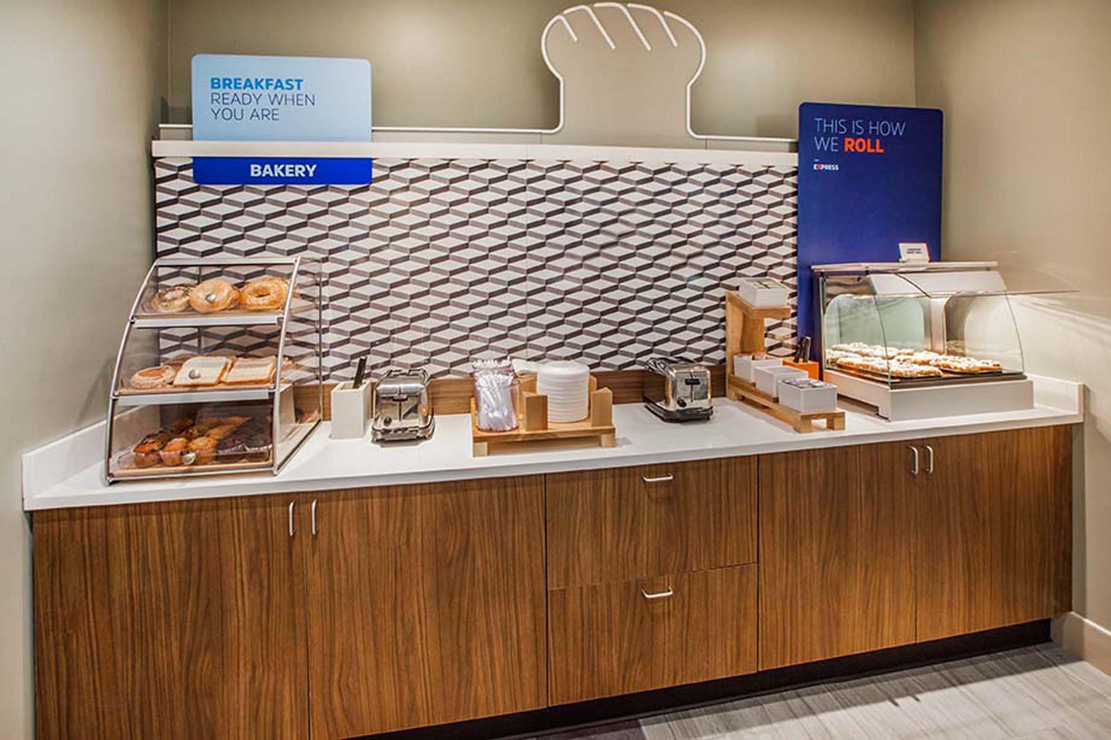 Holiday Inn Express & Suites Columbus East - Reynoldsburg By Ihg מראה חיצוני תמונה